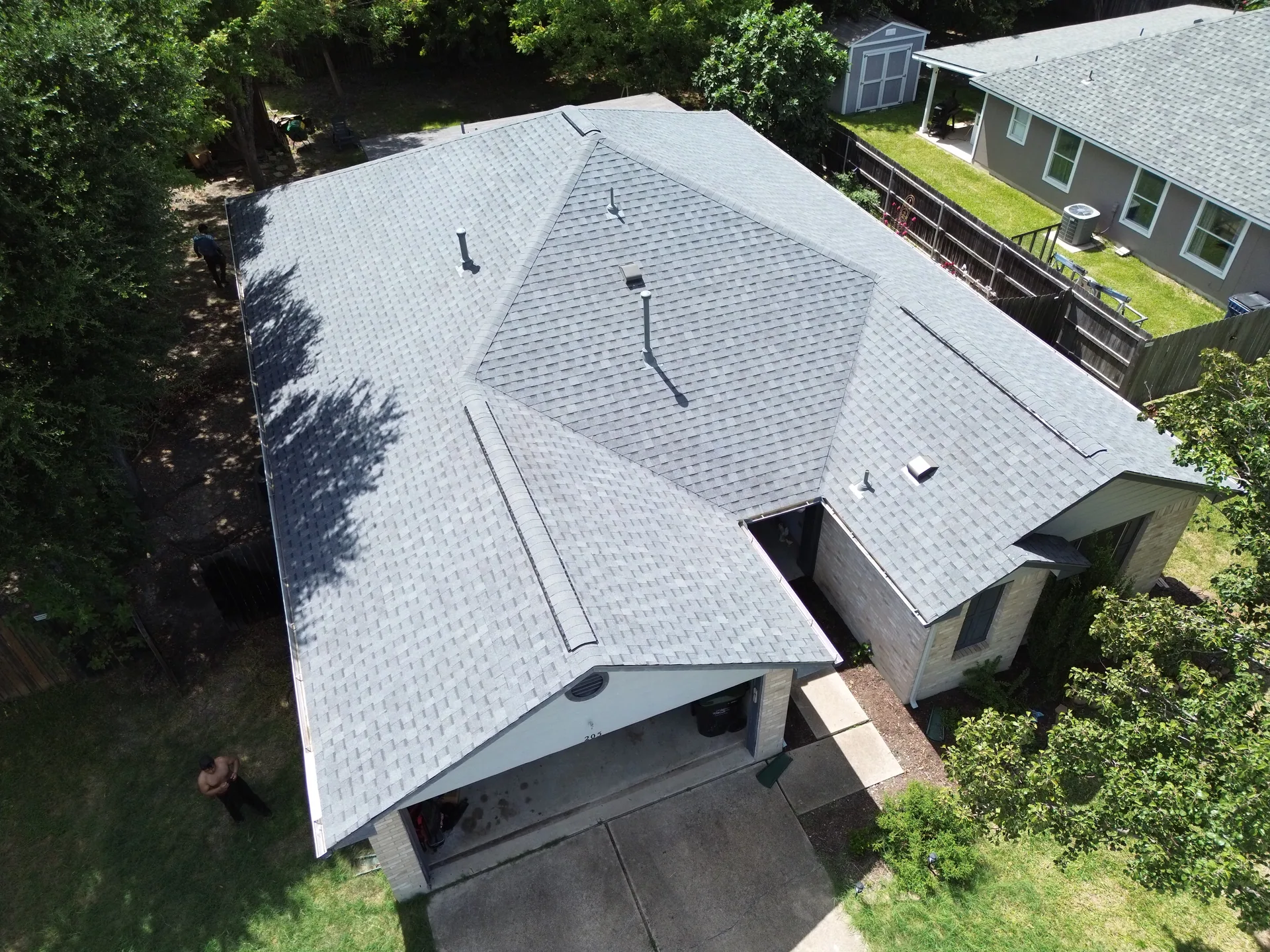 Light gray shingle roof garage gable, Hutto, TX